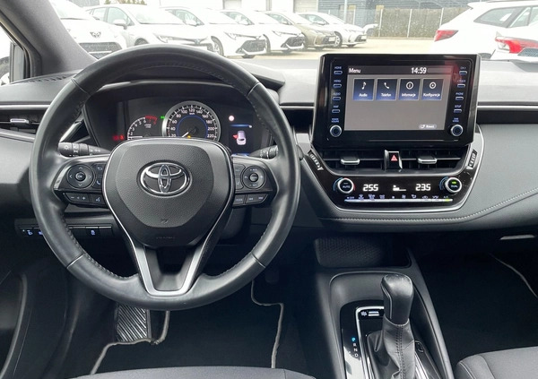 Toyota Corolla cena 86900 przebieg: 113897, rok produkcji 2019 z Skoki małe 379